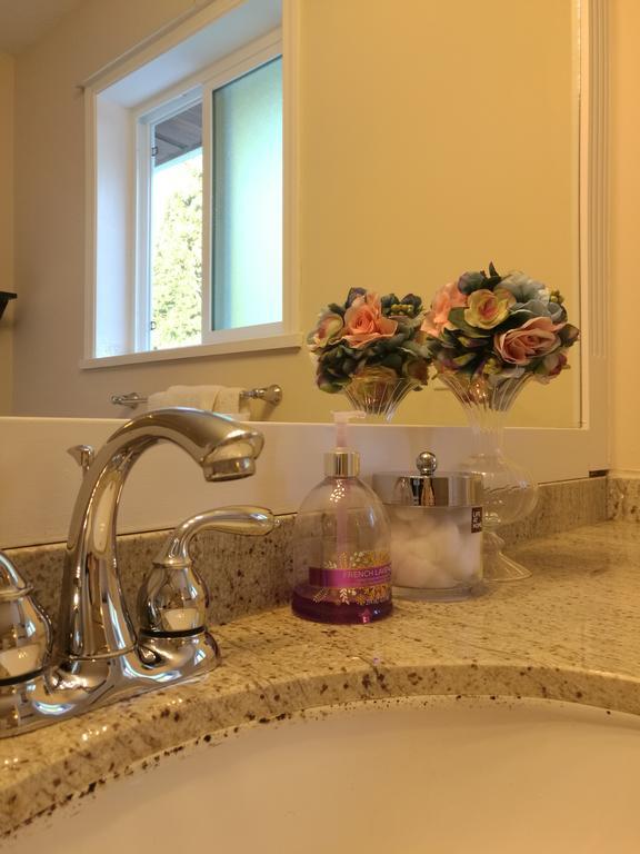 Teresa'S House Apartment Steveston ภายนอก รูปภาพ